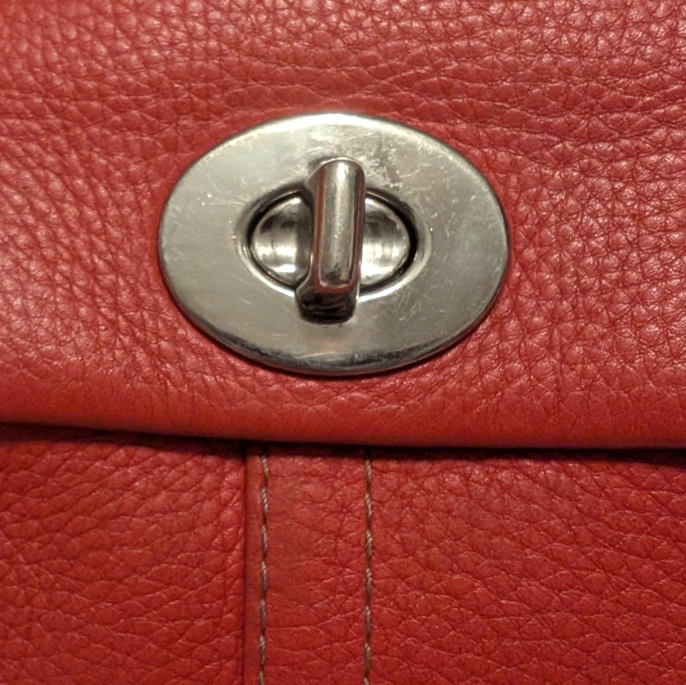 Coach Red Orange Hamilton Turnlock Caryall Shoulder Bag F13091 - Picture 14 of 14